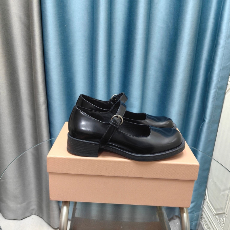 Miu Miu flat shoes